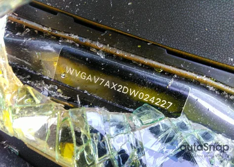 2013 Volkswagen Tiguan Se from USA, damaged, VIN WVGAV7AX2DW024227